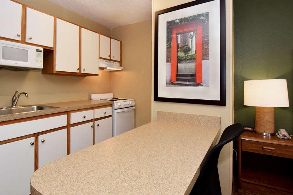 Extended Stay America Suites - Dallas - Plano Parkway - Medical Center Pokoj fotografie